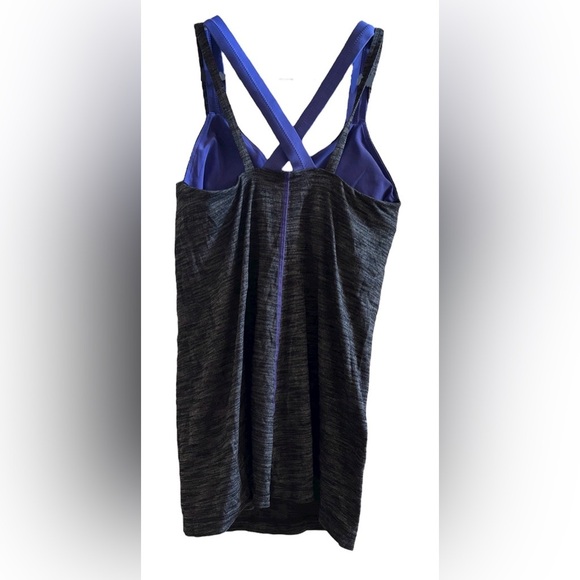 Lululemon run for gold activewear tank top woman Size 6 - Picture 6 of 8